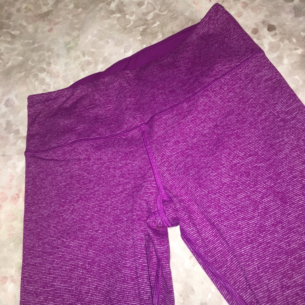 VICTORIA’S SECRET VSX Sport Purple Capri Legging S